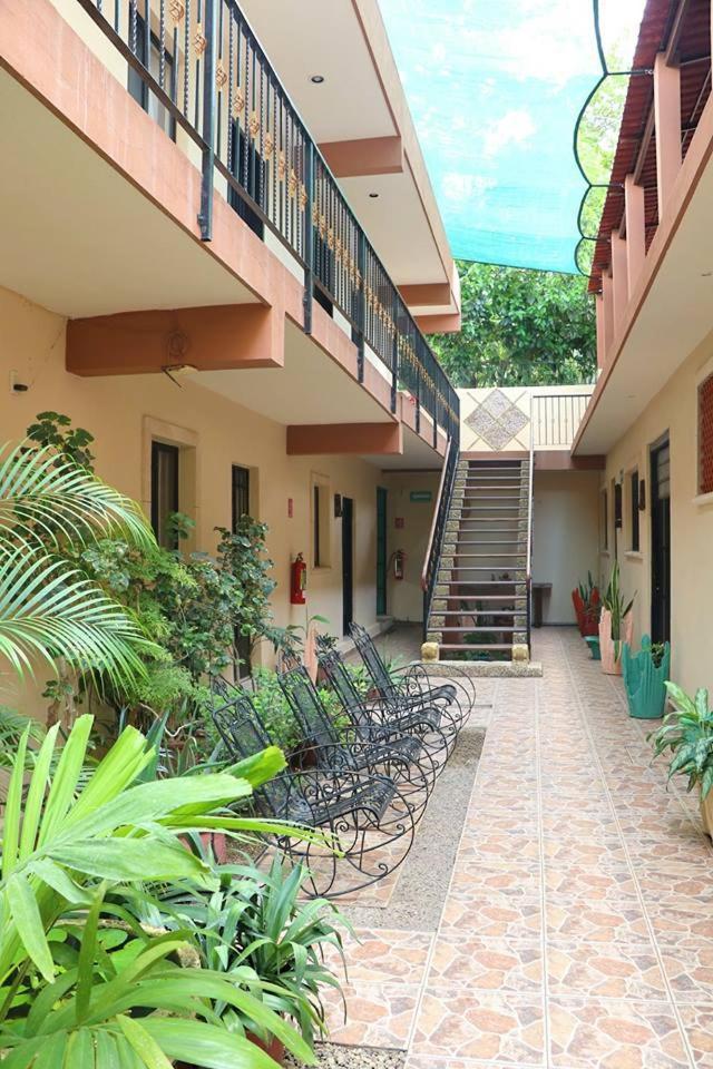 Hotel Casa Pellegrin Mérida Buitenkant foto