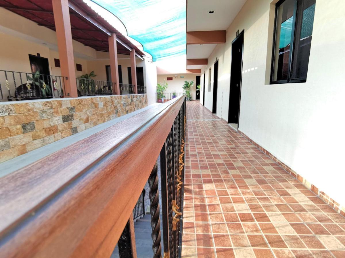 Hotel Casa Pellegrin Mérida Buitenkant foto