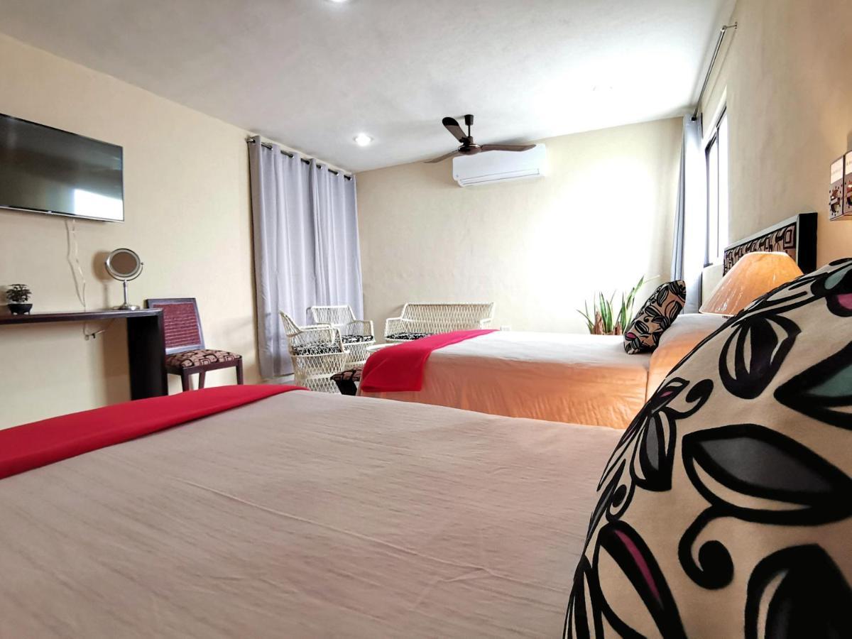 Hotel Casa Pellegrin Mérida Buitenkant foto