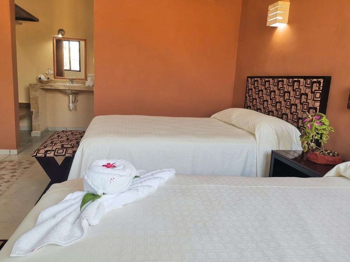 Hotel Casa Pellegrin Mérida Buitenkant foto