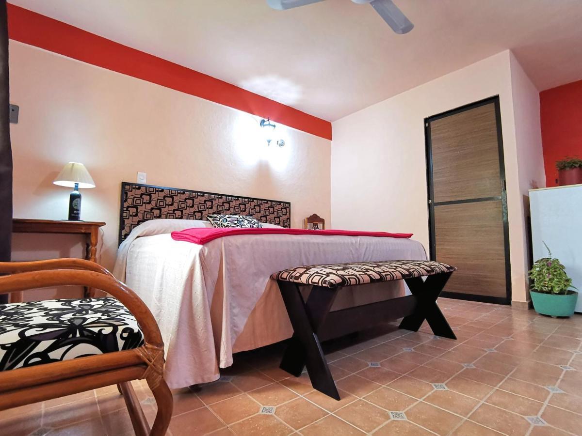 Hotel Casa Pellegrin Mérida Buitenkant foto